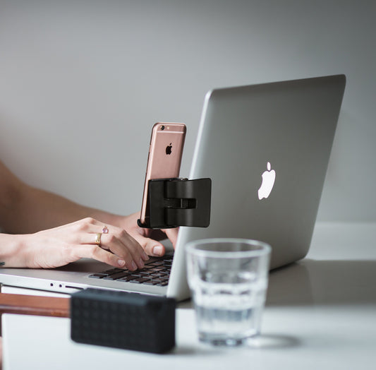 M Clip - Monitor Clip for Mobile Phone